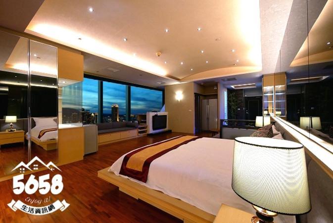 85旅行家 Apartment Kaohsiung Exterior photo