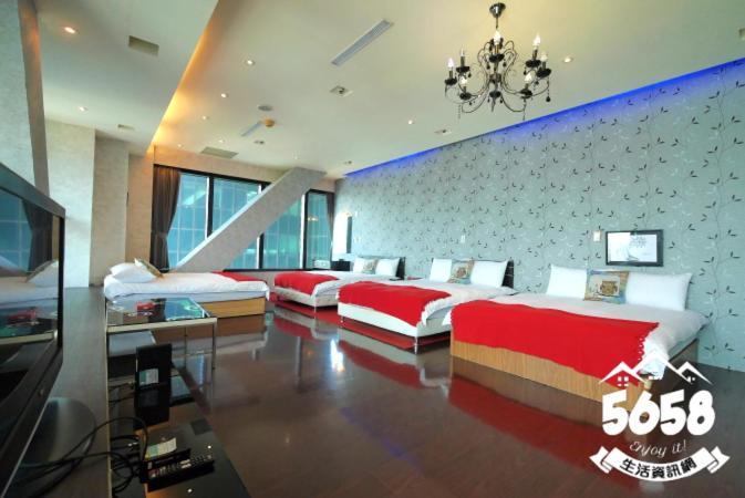 85旅行家 Apartment Kaohsiung Exterior photo