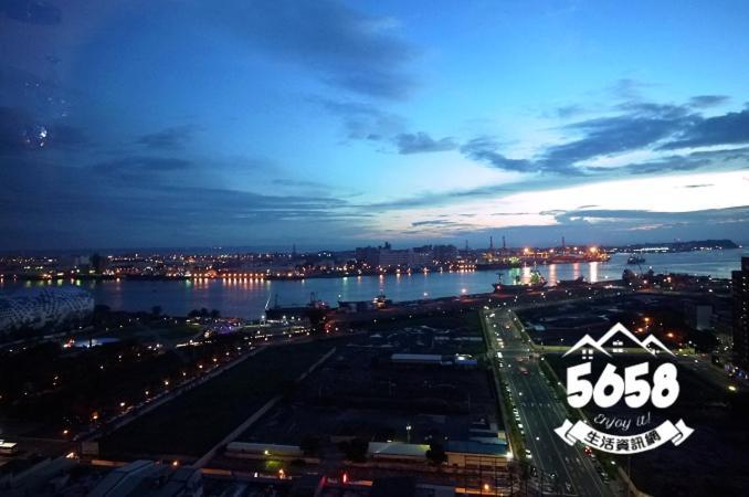 85旅行家 Apartment Kaohsiung Exterior photo